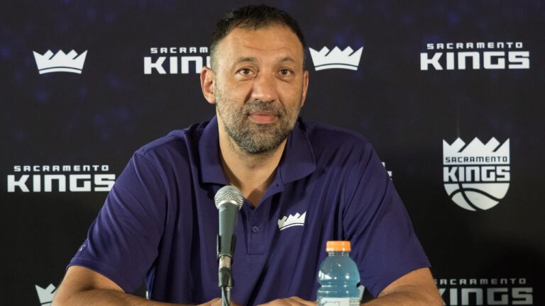 10. Vlade Divac