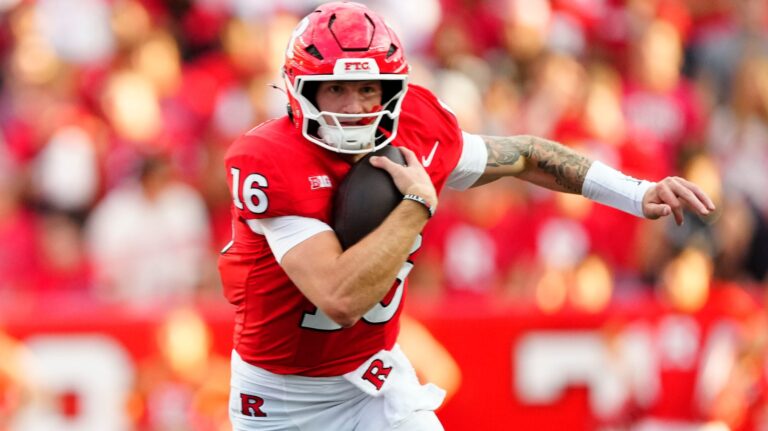 3. Athan Kaliakmanis, Rutgers Scarlet Knights