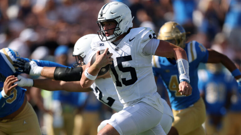 Pinstripe Bowl