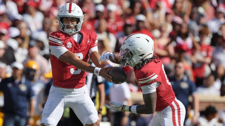 8) Oklahoma Sooners | Trend: -1