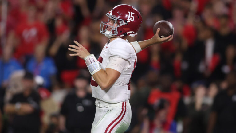 4 Seed: Alabama Crimson Tide (SEC Champ)