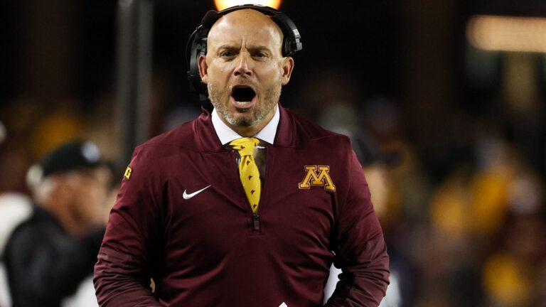 31) Minnesota Golden Gophers