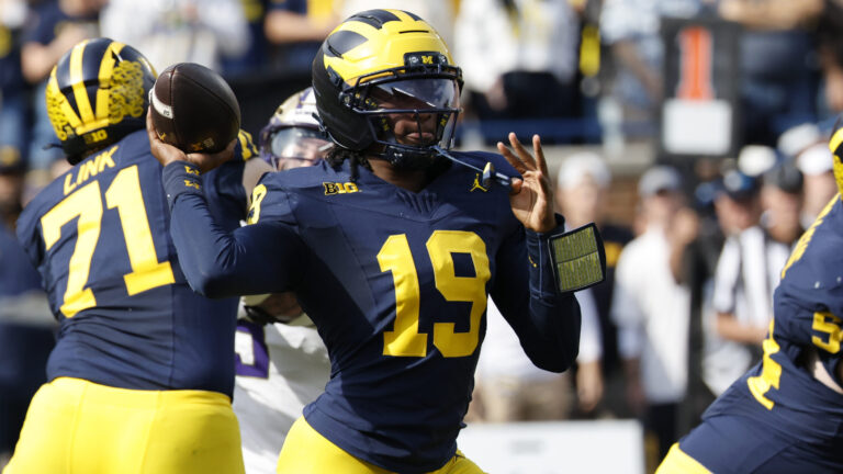10) Michigan Wolverines  | Trend: +3