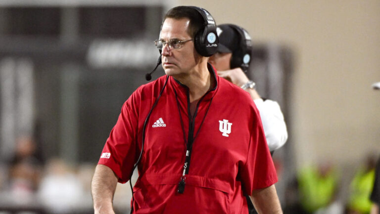 29) Indiana Hoosiers