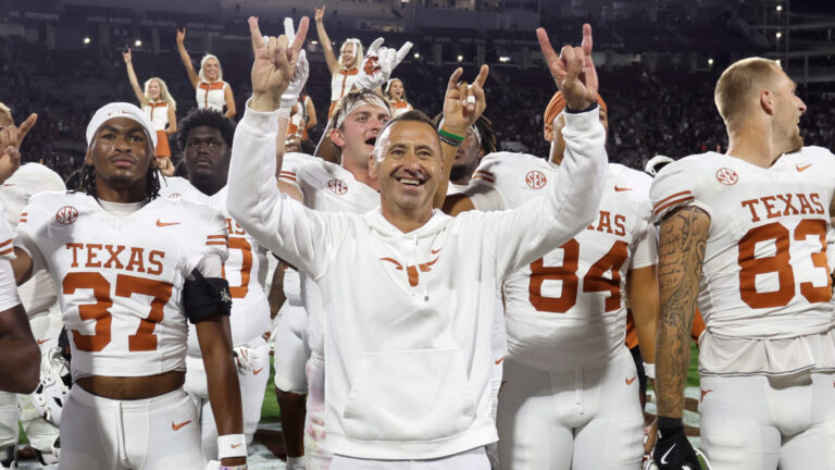 8) Texas Longhorns