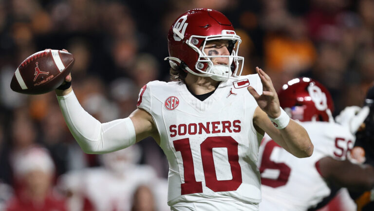 8 Seed: Oklahoma Sooners