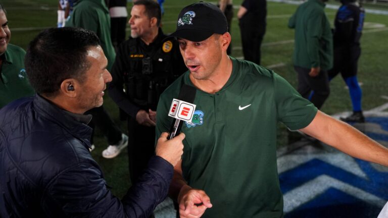 Auburn Tigers - Jon Sumrall (Tulane)