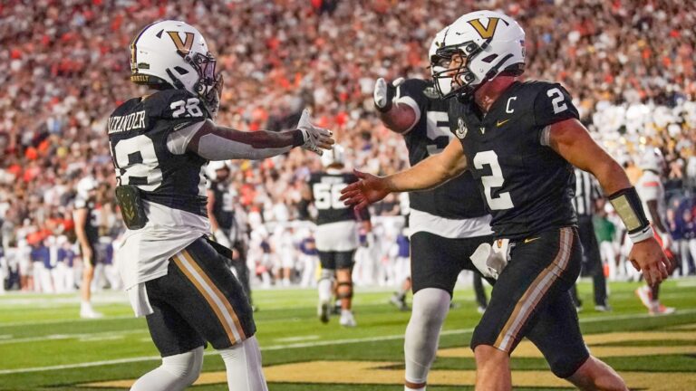 6) Vanderbilt Commodores | Trend: +2