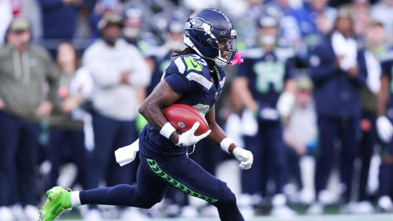 1) Seattle Seahawks (14-3)