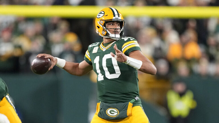 3) Green Bay Packers (9-3-1)