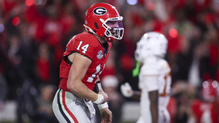 2) Georgia Bulldogs