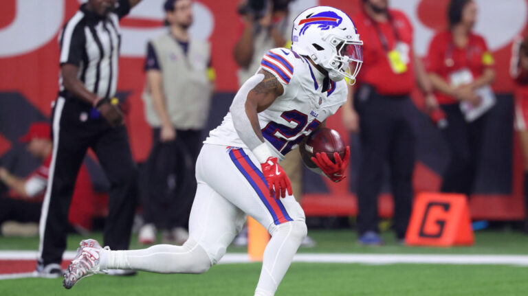 6) Buffalo Bills (8-4)