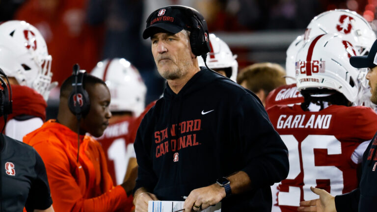 42) Stanford Cardinals