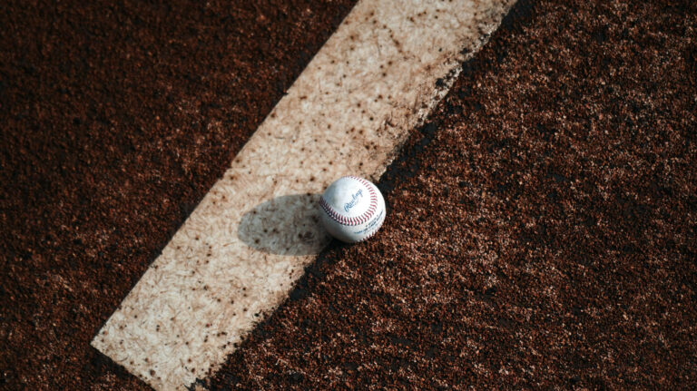 Hidden Bullpen Value: 7 MLB Relievers Still Available