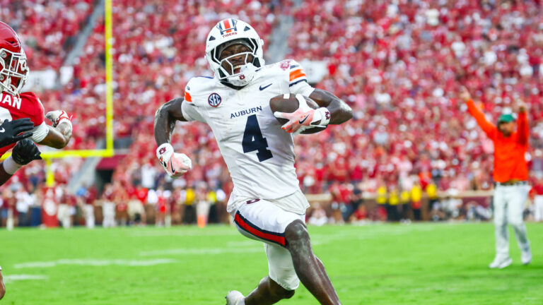 68) WR Malcolm Simmons, Auburn