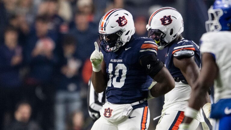 57) DL Amaris Williams, Auburn