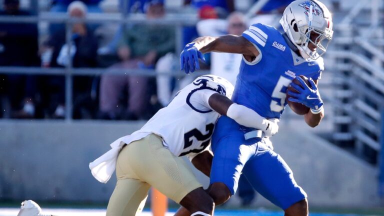 37) CB Mister Clark, FIU