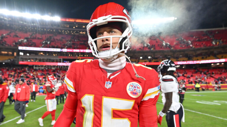16) Kansas City Chiefs (6-7)