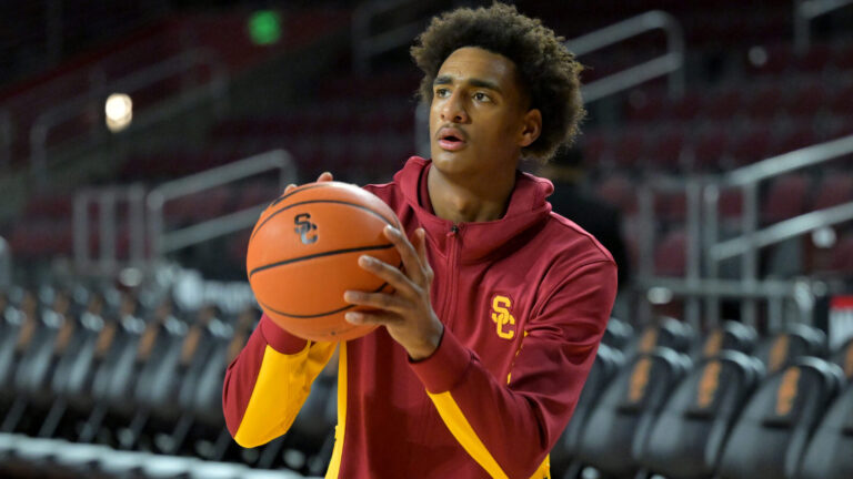 31. Alijah Arenas