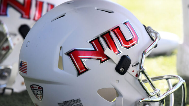 104) OT Evan Malcore, NIU