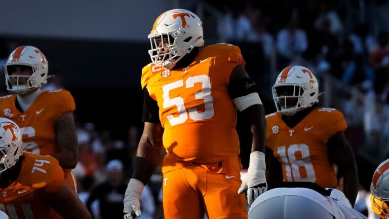 10) OT Lance Heard, Tennessee