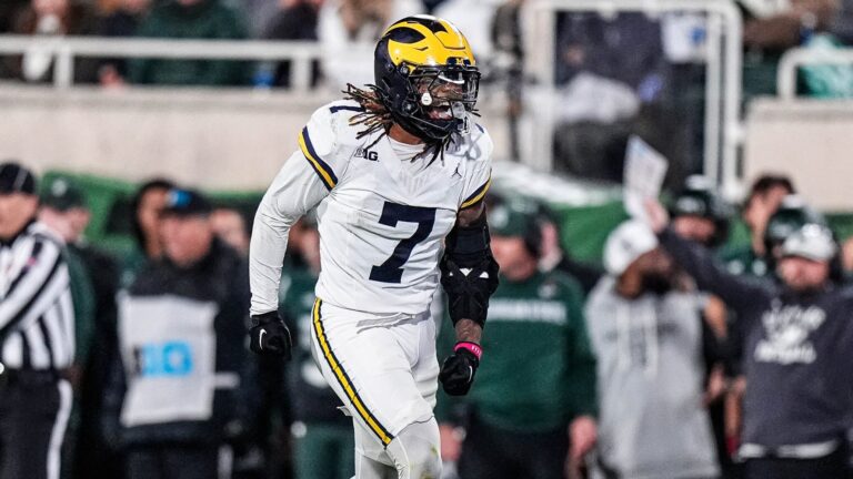 8) S TJ Metcalf, Michigan -> Tennessee