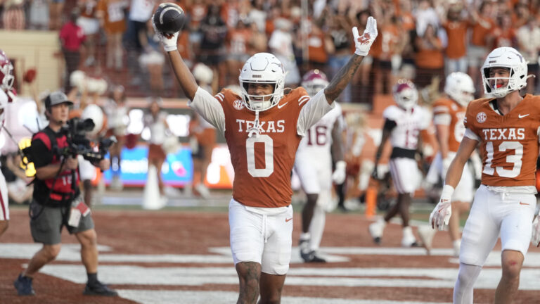 21) WR DeAndre Moore, Texas