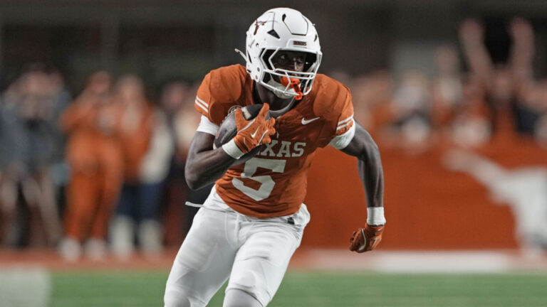 58) RB Tre Wisner, Texas