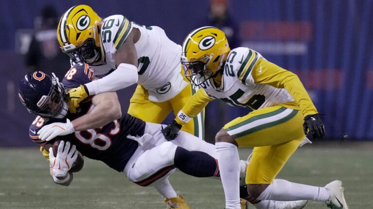 3) Green Bay Packers at Chicago Bears