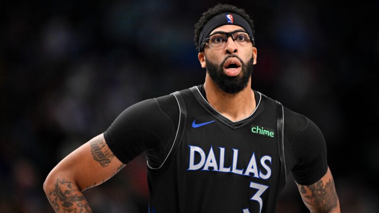 2. Anthony Davis, Dallas Mavericks