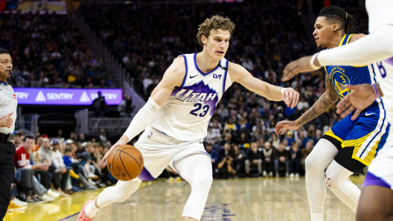 27. Utah Jazz (13-25)
