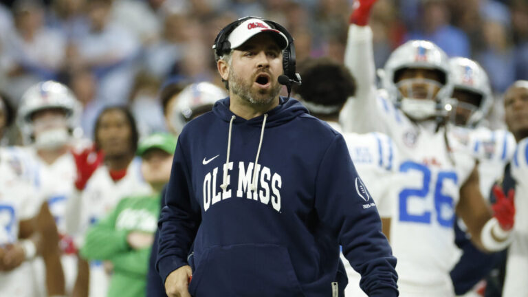 13) Ole Miss Rebels (113 points)