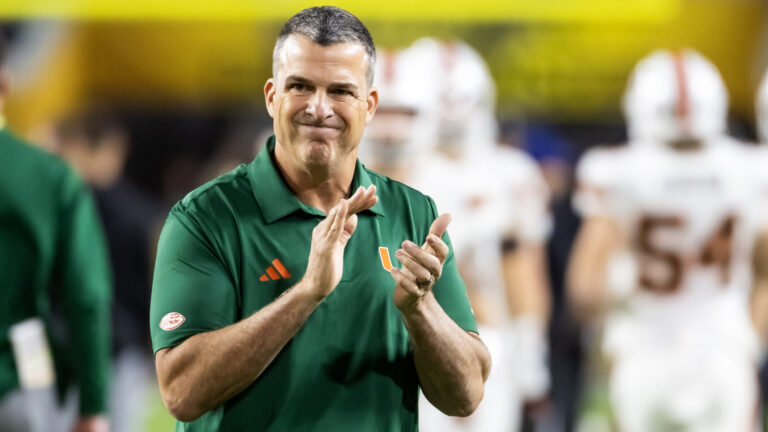 T-8) Miami Hurricanes (153 points)