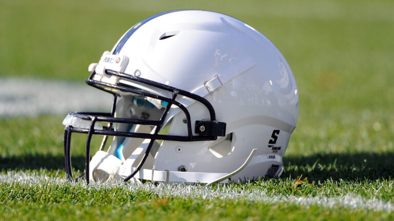 2) Committed: EDGE Chaz Coleman, Penn State -> Tennessee