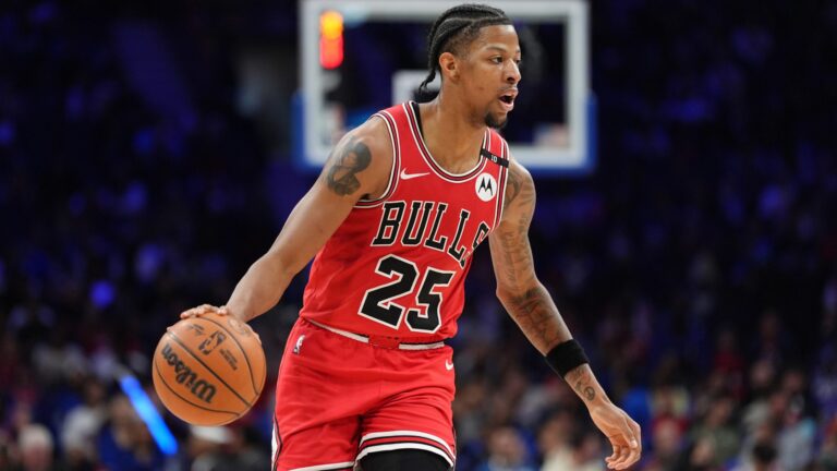 FEB 5: Knicks Acquire Dalen Terry