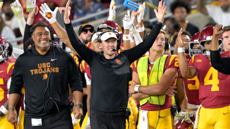 12) USC Trojans