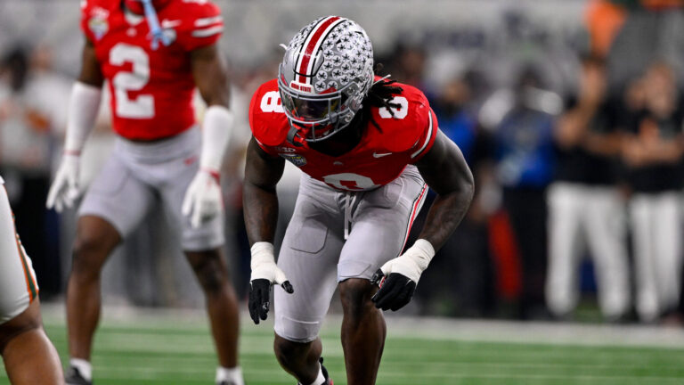 7) Washington Commanders: LB/EDGE Arvell Reese, Ohio State