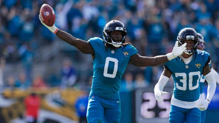 19) LB Devin Lloyd, Jacksonville Jaguars