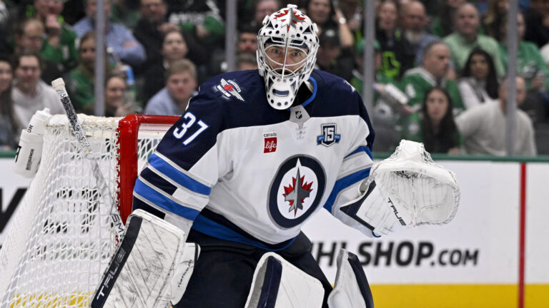 2. Connor Hellebuyck