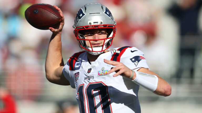 2) New England Patriots