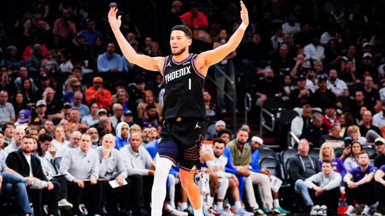 14. Phoenix Suns (32-23)