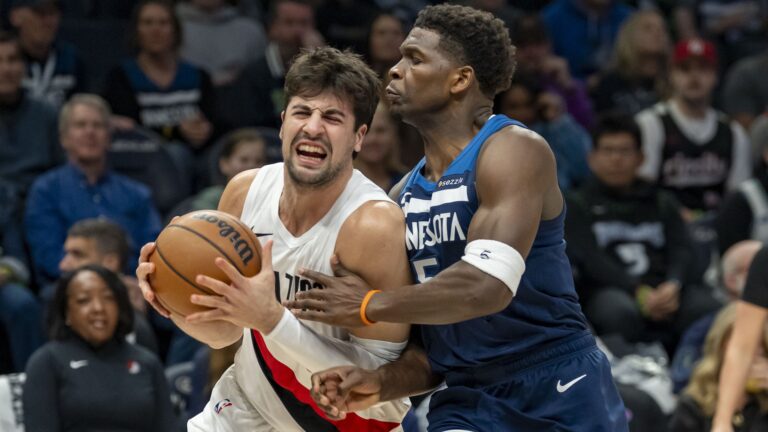 4. Portland Trail Blazers (27-29)