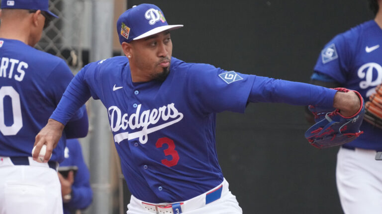 2. Edwin Diaz – Los Angeles Dodgers