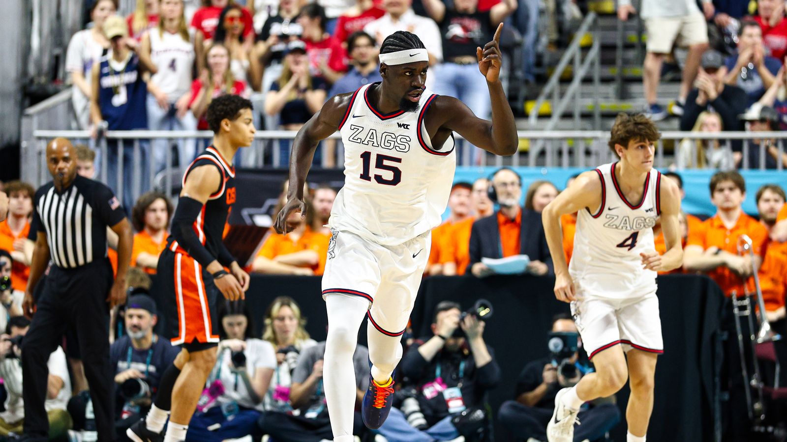 Gonzaga Bulldogs F Graham Ike (15) points to his bench after scoring a basket against the Oregon State Beavers during the 2026 WCC Tournament Semi-Finals on Monday March 9, 2026, in Las Vegas, Nevada.