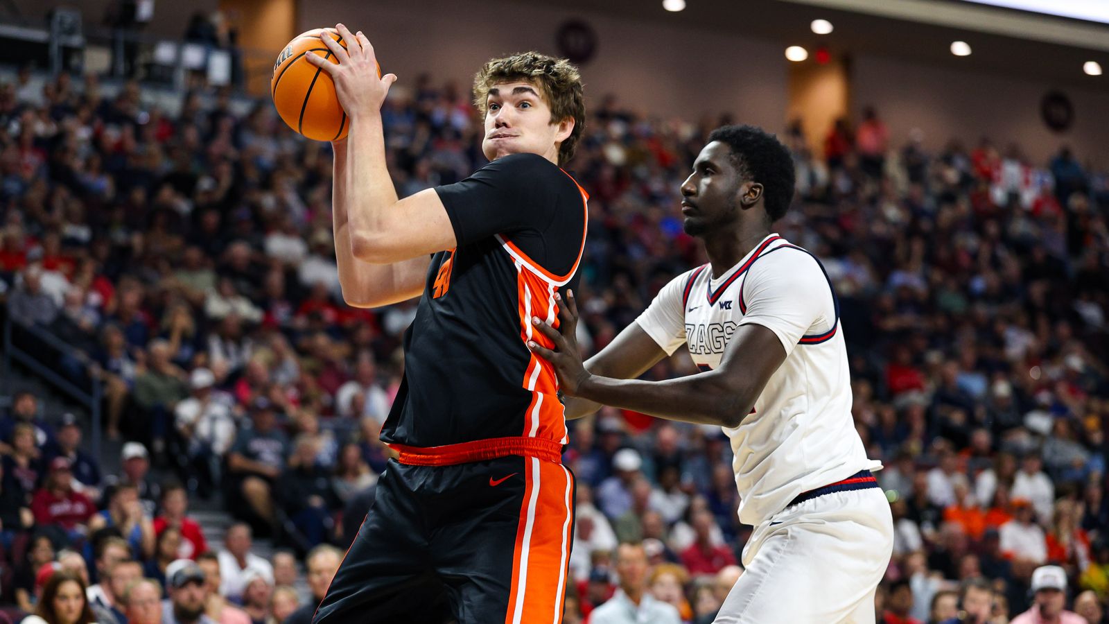 Oregon State Beavers C Noah Amenhauser (40) collects a rebound during the 2026 WCC Tournament Semi-Finals against the Gonzaga Bulldogs on Monday March 9, 2026, in Las Vegas, Nevada.
