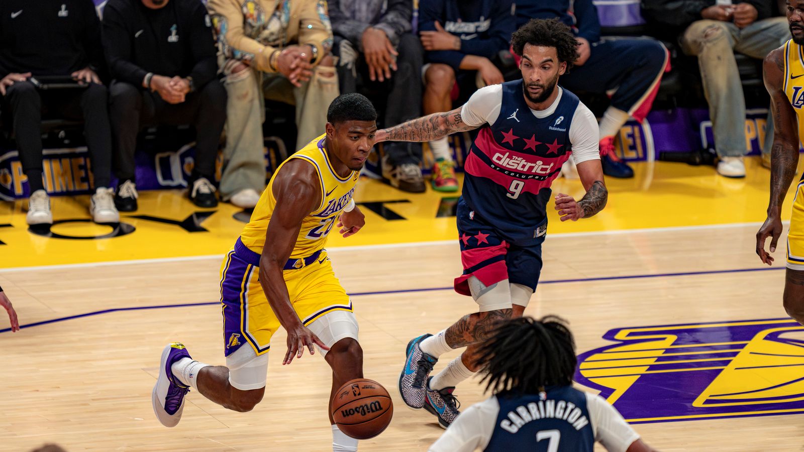 Rui Hachimura Attacks the Gaps in Washington’s Defense