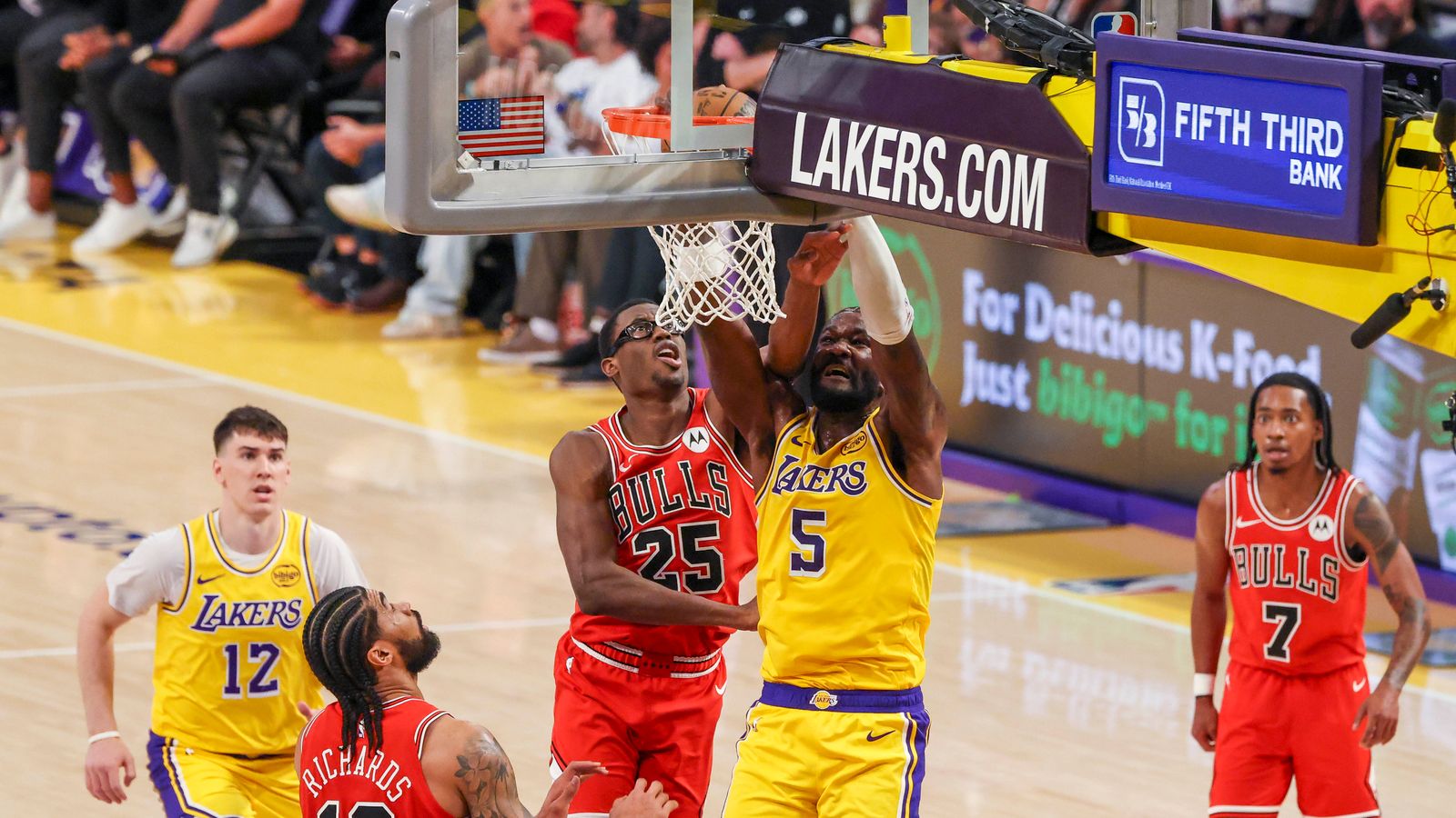 Deandre Ayton #5 of the Los Angeles Lakers dunks the ball during an NBA basketball game against the Chicago Bulls, Thursday March 12, 2026 in Los Angeles, Calif.