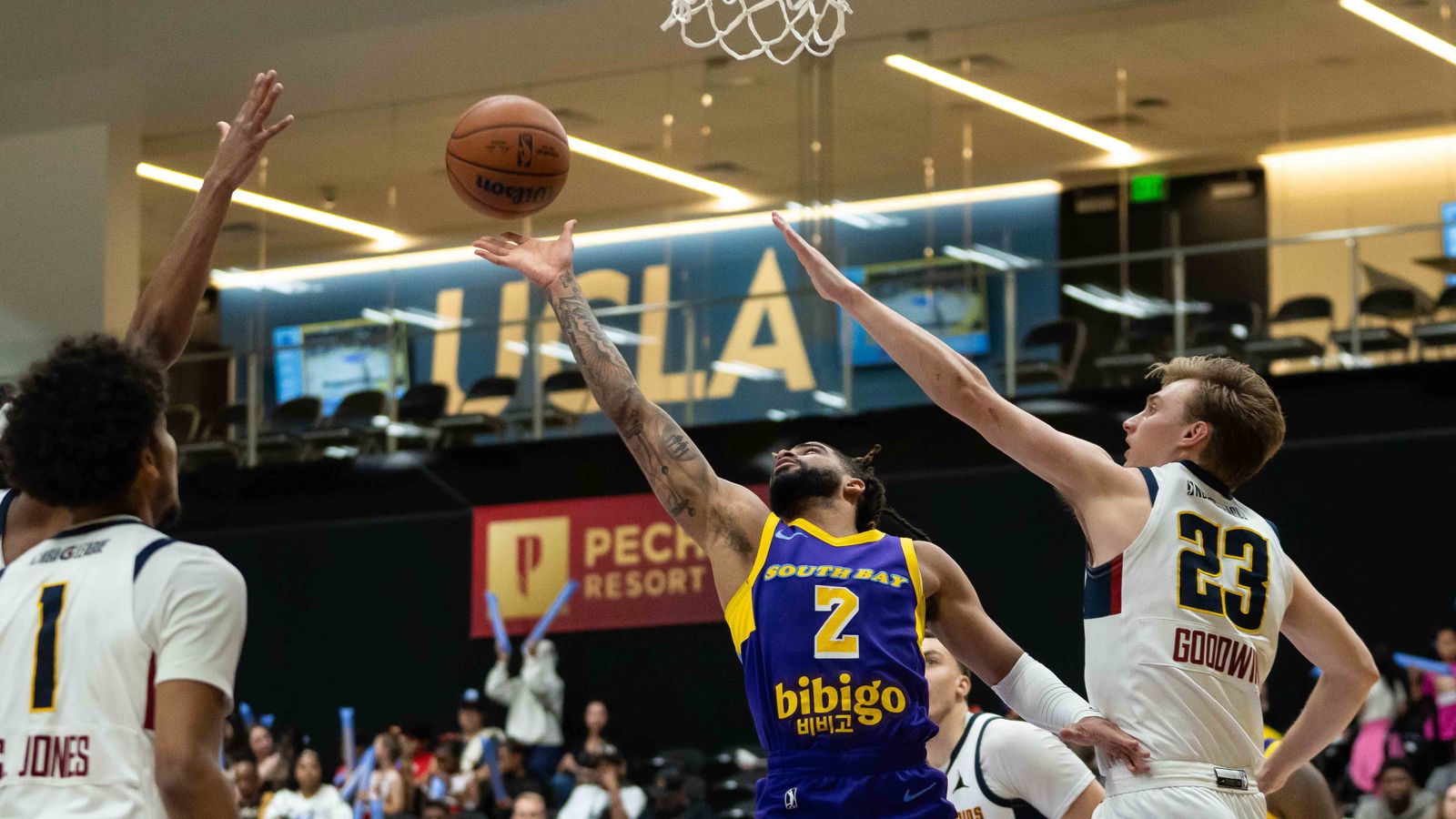 South Bay Lakers guard RJ Davis