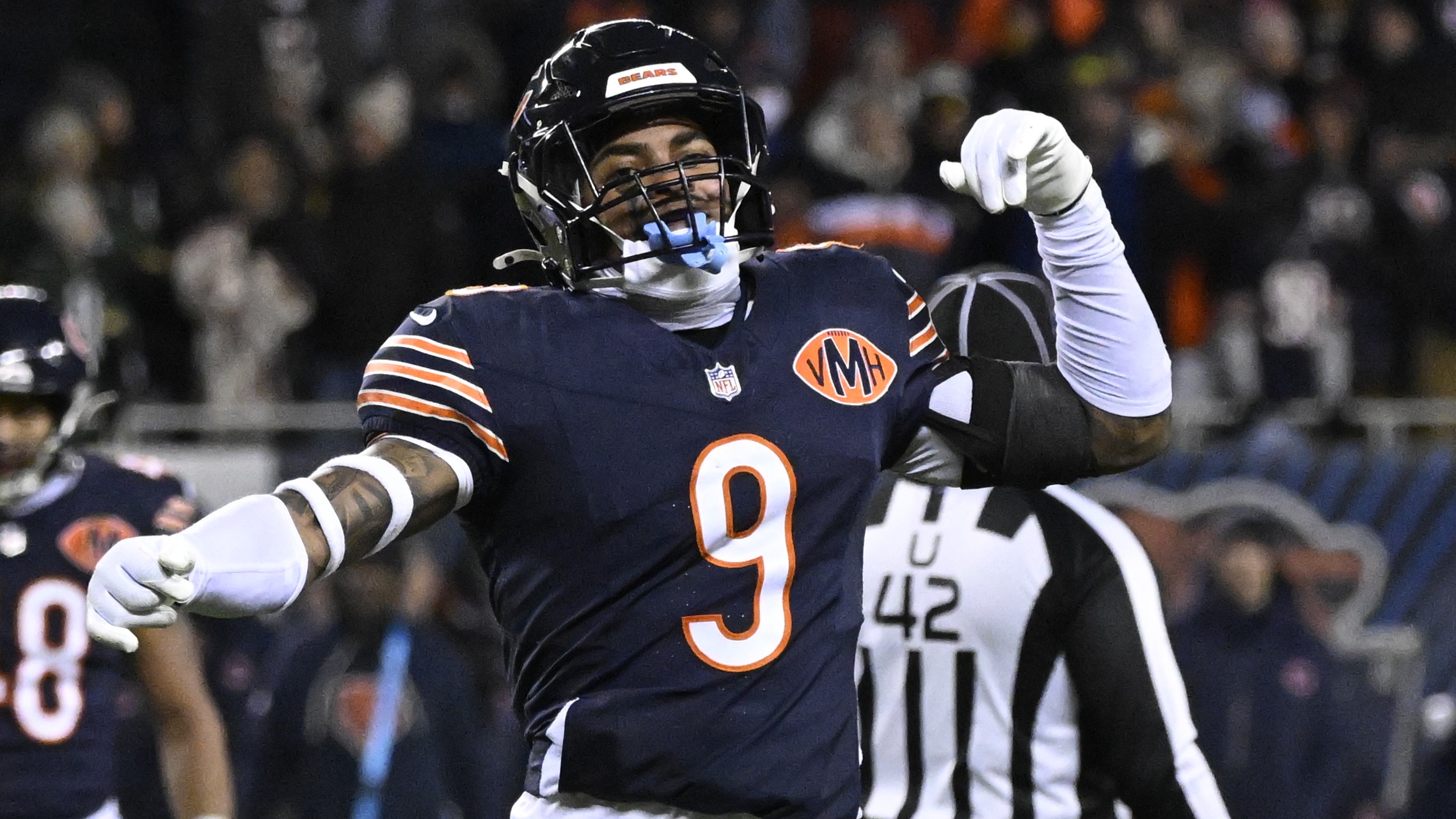 28. Jaquan Brisker (S)