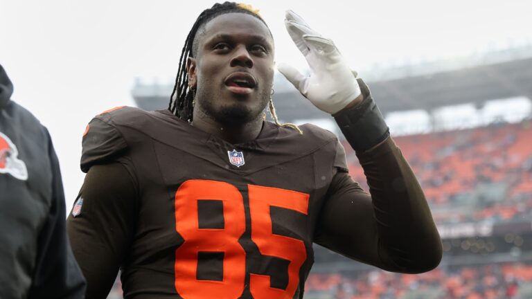 49. David Njoku, TE, Cleveland Browns